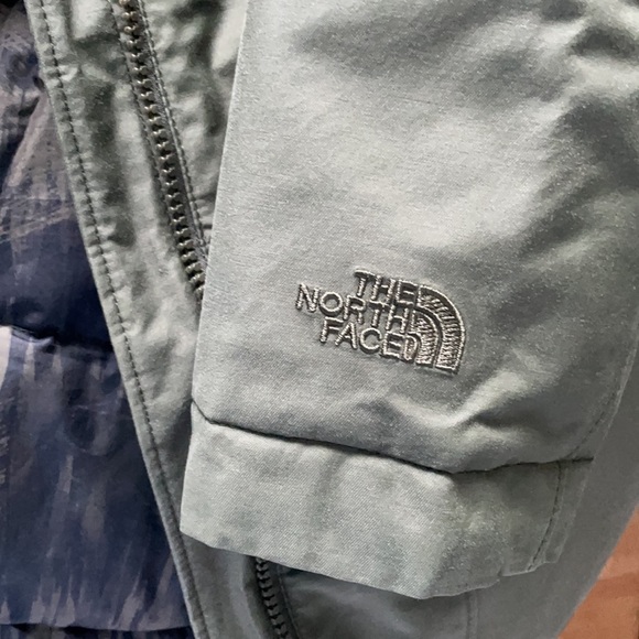 The North Face Forest Green Mid length Winter Jacket - Picture 6 of 6